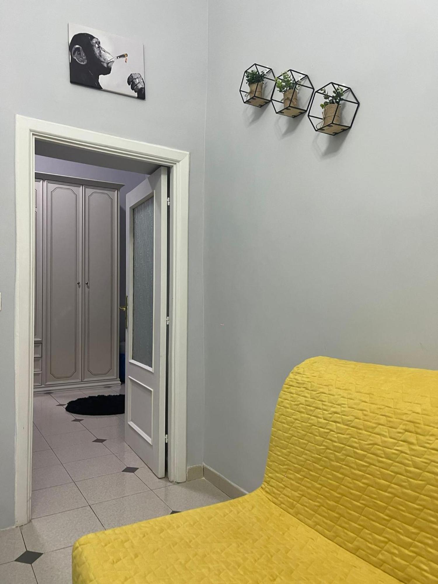 Zimari Apartment Неаполь Экстерьер фото